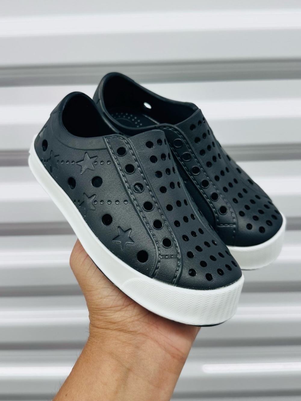 Kids Black ShooShoos Water Shoes - NEW